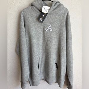 NWT Atlanta Braves PRO STANDARD Gray Classic Icon Pullover Hoodie - Men’s Large